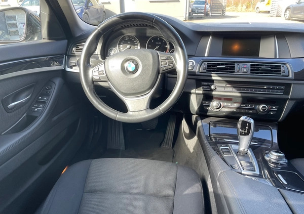 BMW Seria 5 cena 82700 przebieg: 161000, rok produkcji 2016 z Wrocław małe 742